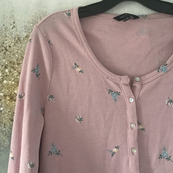 Lucky Brand Pink Floral Henley (NWT) - Picture 4 of 14